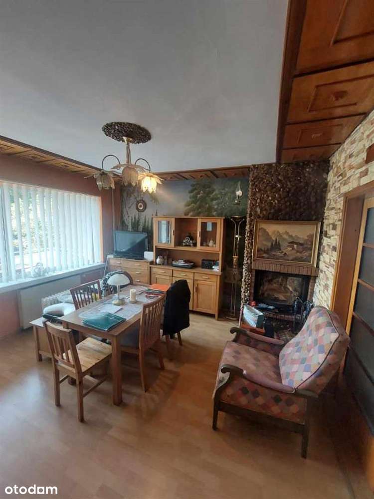 Wolnostojący dom w centrum miasta!-2