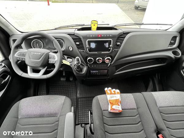 Iveco Daily Kategoria B+E - 6