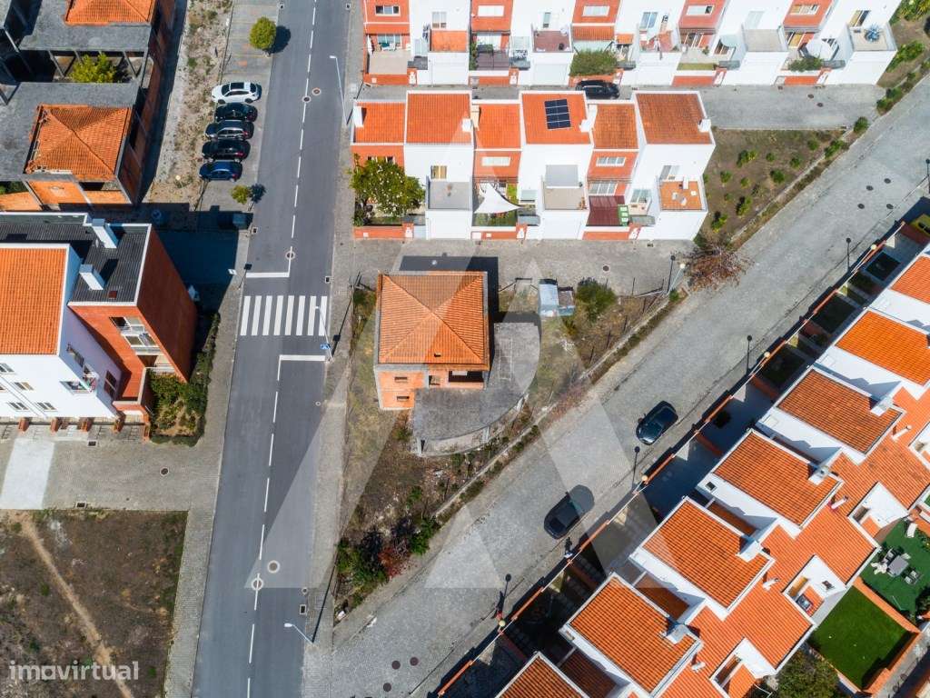 Lote de terreno com Benfeitorias - Zona Escolar Ovar - Grande imagem: 5/25