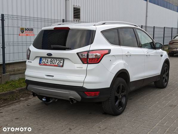 Ford Kuga 1.5 EcoBoost FWD Titanium ASS - 4