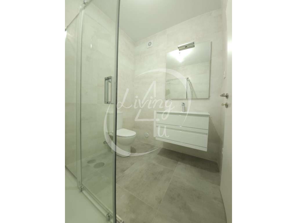 MORADIA T3 GEMINADA - SANTA CATARINA-12