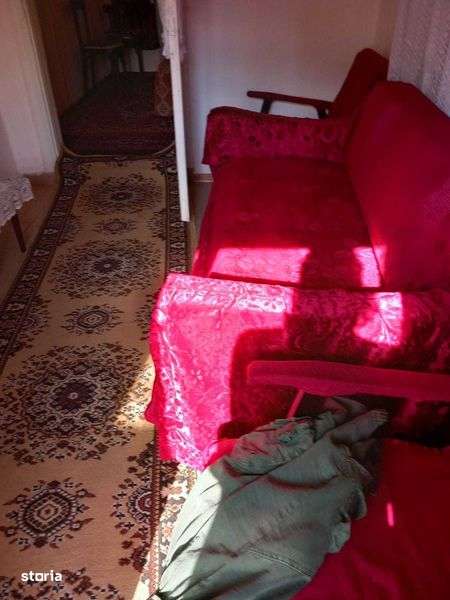 Vand casa si teren in Husi - Imagine principală: 4/6