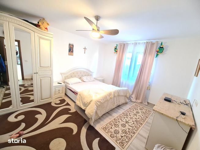 Casa 4 camere, anexe, 500 mp , Magura Farbe, Bacau-3