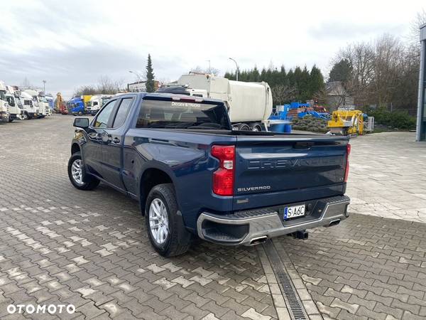 Chevrolet Silverado - 9