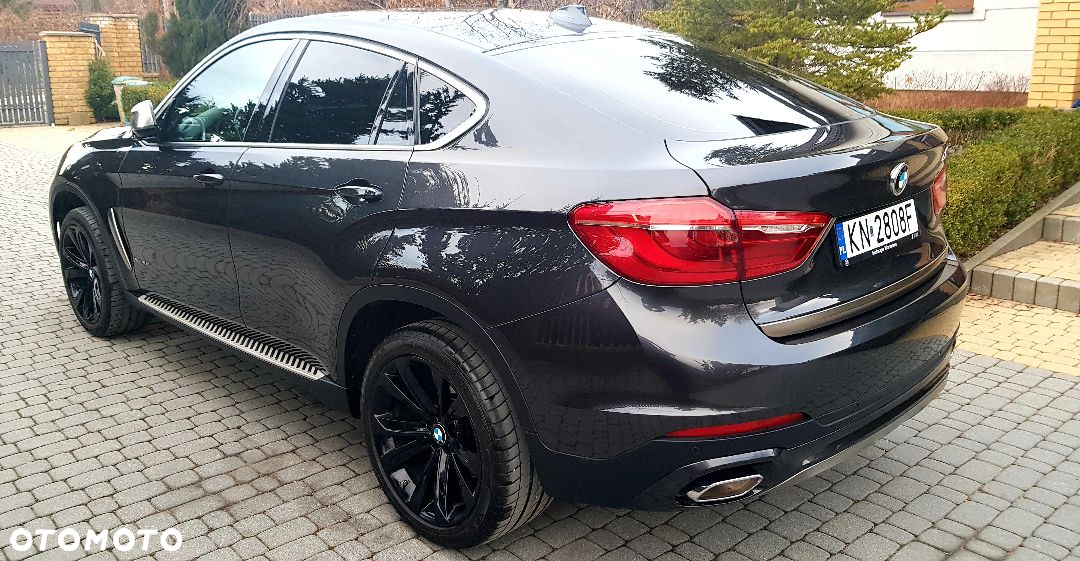 BMW X6 xDrive40d - 8