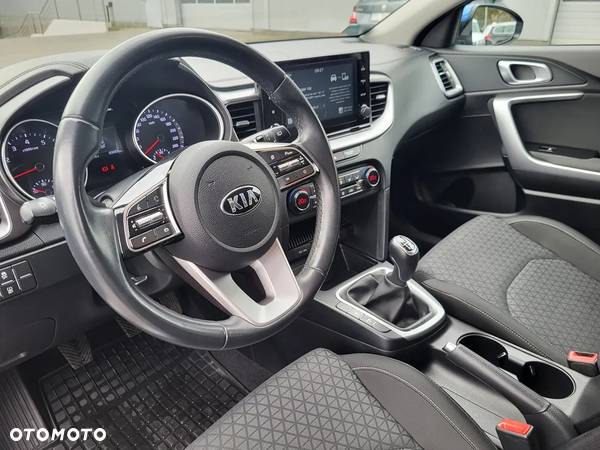 Kia XCeed 1.4 T-GDI M - 10