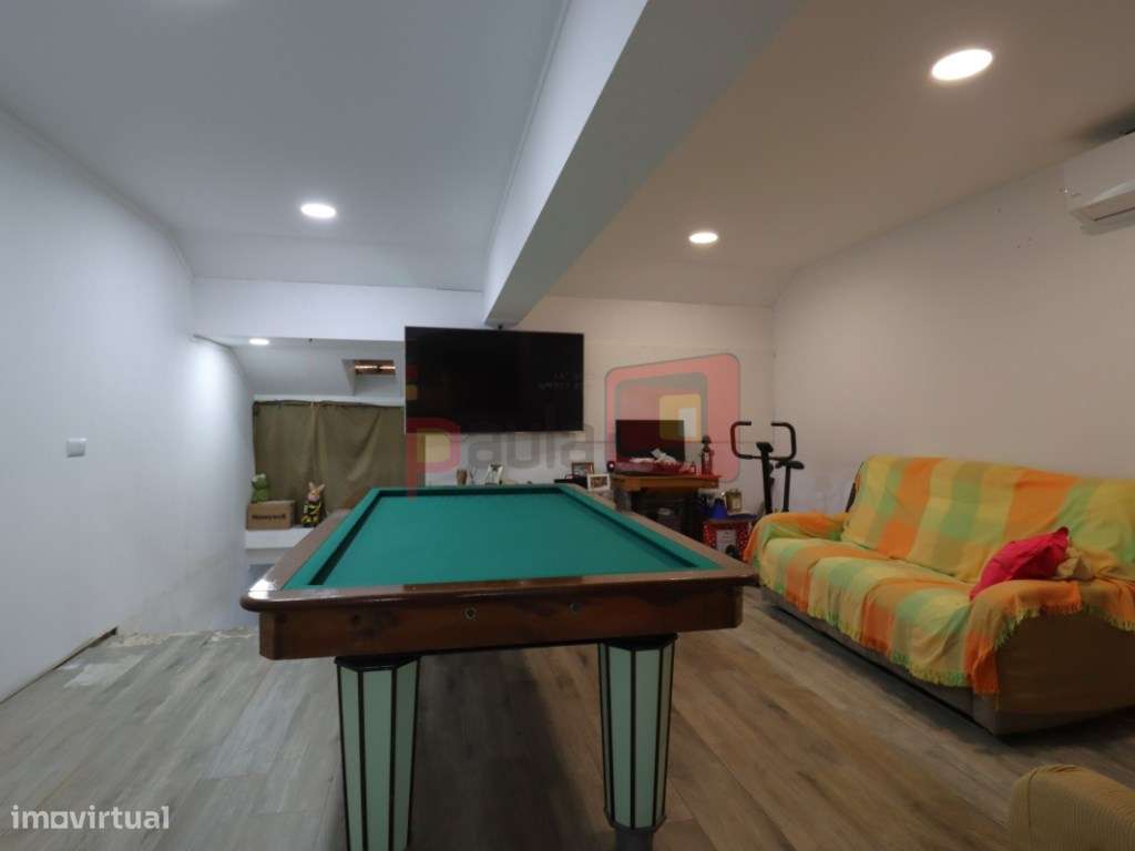 MORADIA CENTRO MONTIJO-19