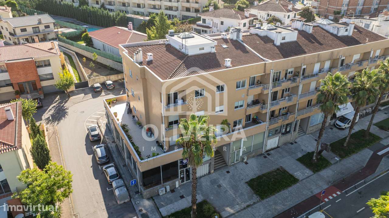 T3 Duplex com terraço em Nogueiró-32