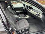 BMW Seria 3 320d DPF Touring - 10