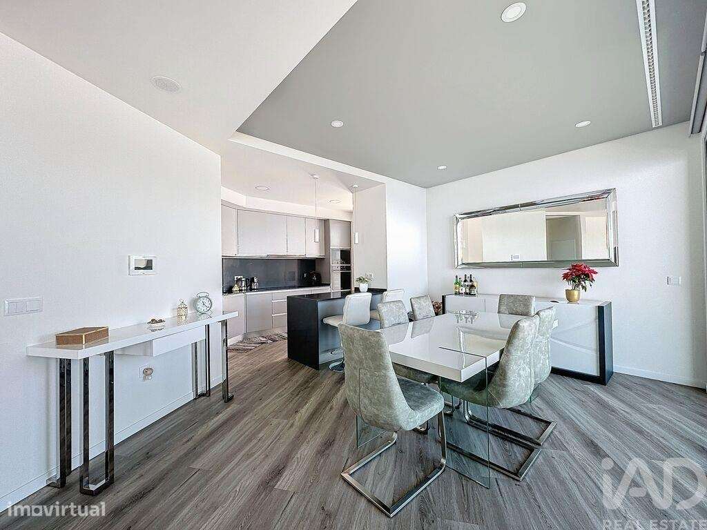 Casa / Villa T2 em Arco da Calheta de 146,00 m2 - Grande imagem: 5/27