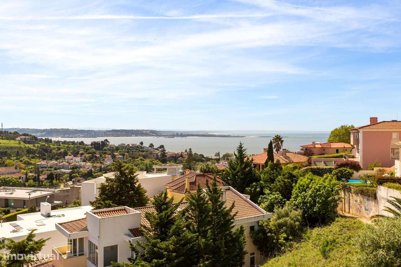 Moradia T5 com piscina, Alto do Lagoal, Oeiras - Grande imagem: 2/40