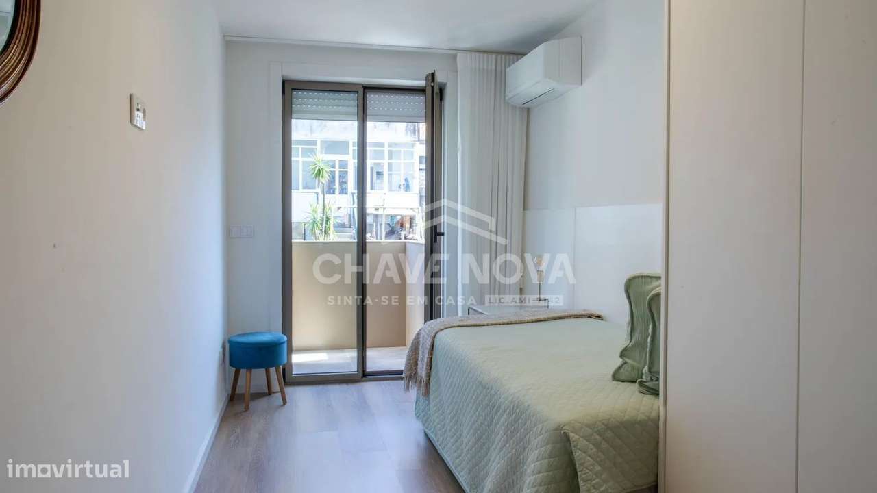 Apartamento T2 junto ao El Corte Inglês - Gaia Refª SD/04711/RS-13
