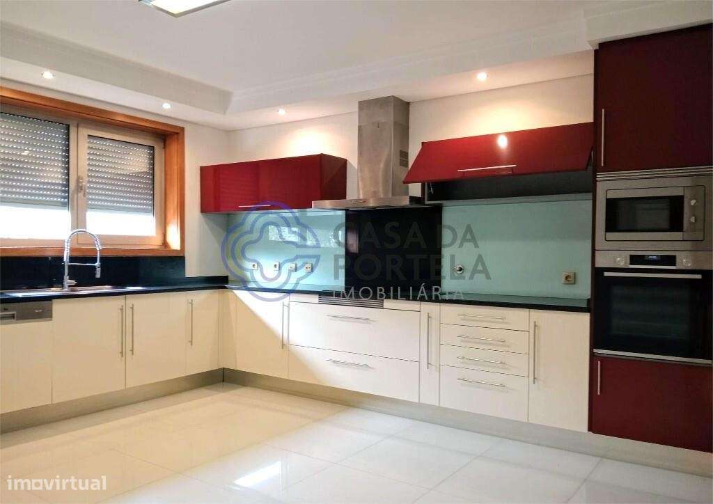 Moradia T4 em condomínio fechado - Grande imagem: 5/24