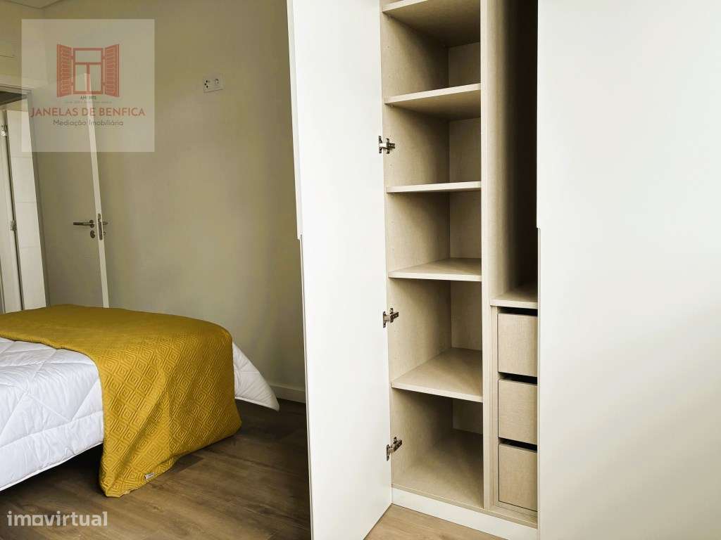 T3 em Benfica, renovado, equipado, mobilado, varanda aberta-12