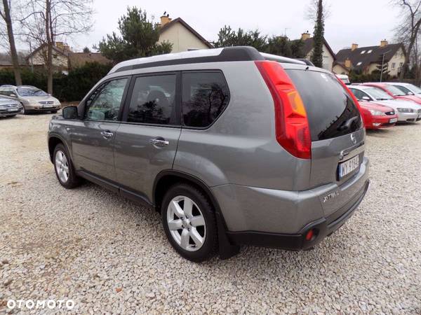 Nissan X-Trail - 4