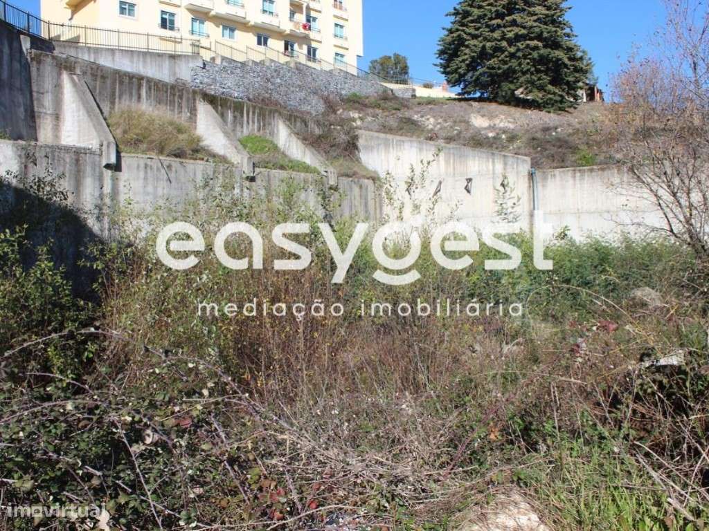 Excelente Lote de Terreno para construção na Cidade da Covilhã - Grande imagem: 3/6