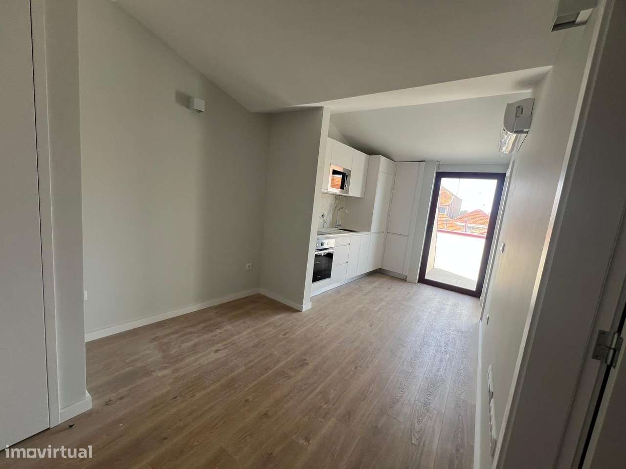 T1 Novo Vista Mar, Último Piso com Solário, Matosinhos Sul, com 48 m²-8