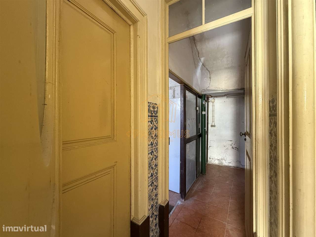 Prédio no centro da cidade - Figueira da Foz - Grande imagem: 4/33