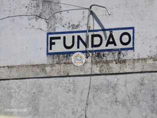 Terreno inserido no atual PDM Fundão - Grande imagem: 3/27
