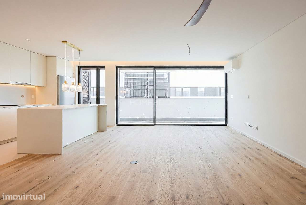 T2+1 Premium em Aveiro, com Varanda e 2 Lugares de Garagem-5