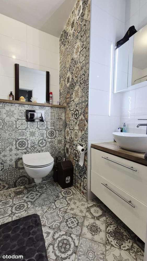 Piękne 2 poziomowe mieszkanie z balkonem, 2 łazienki!-13