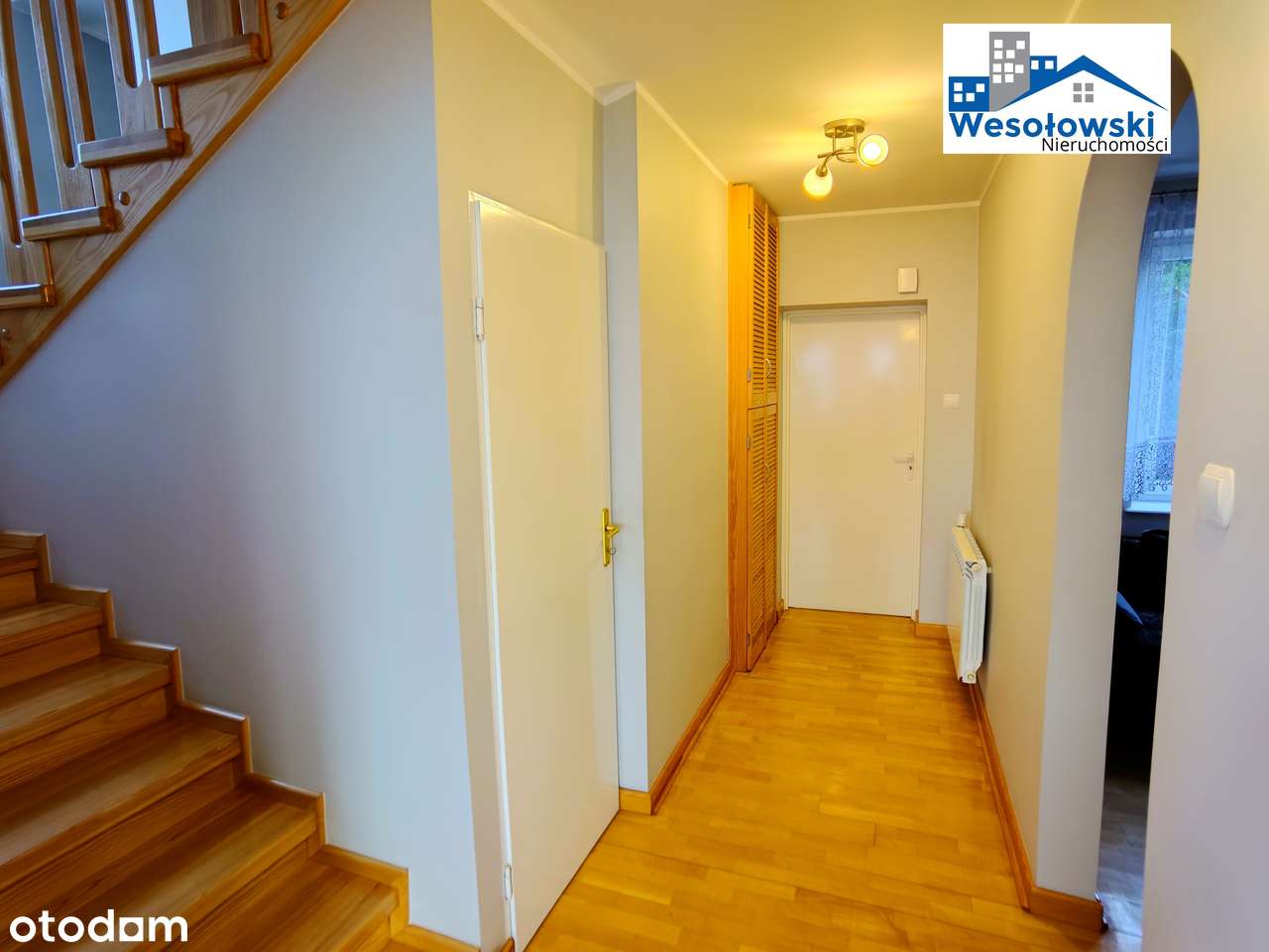 Przestronny dom 100m2, 5 pokoi z piwnicą i garażem.-3