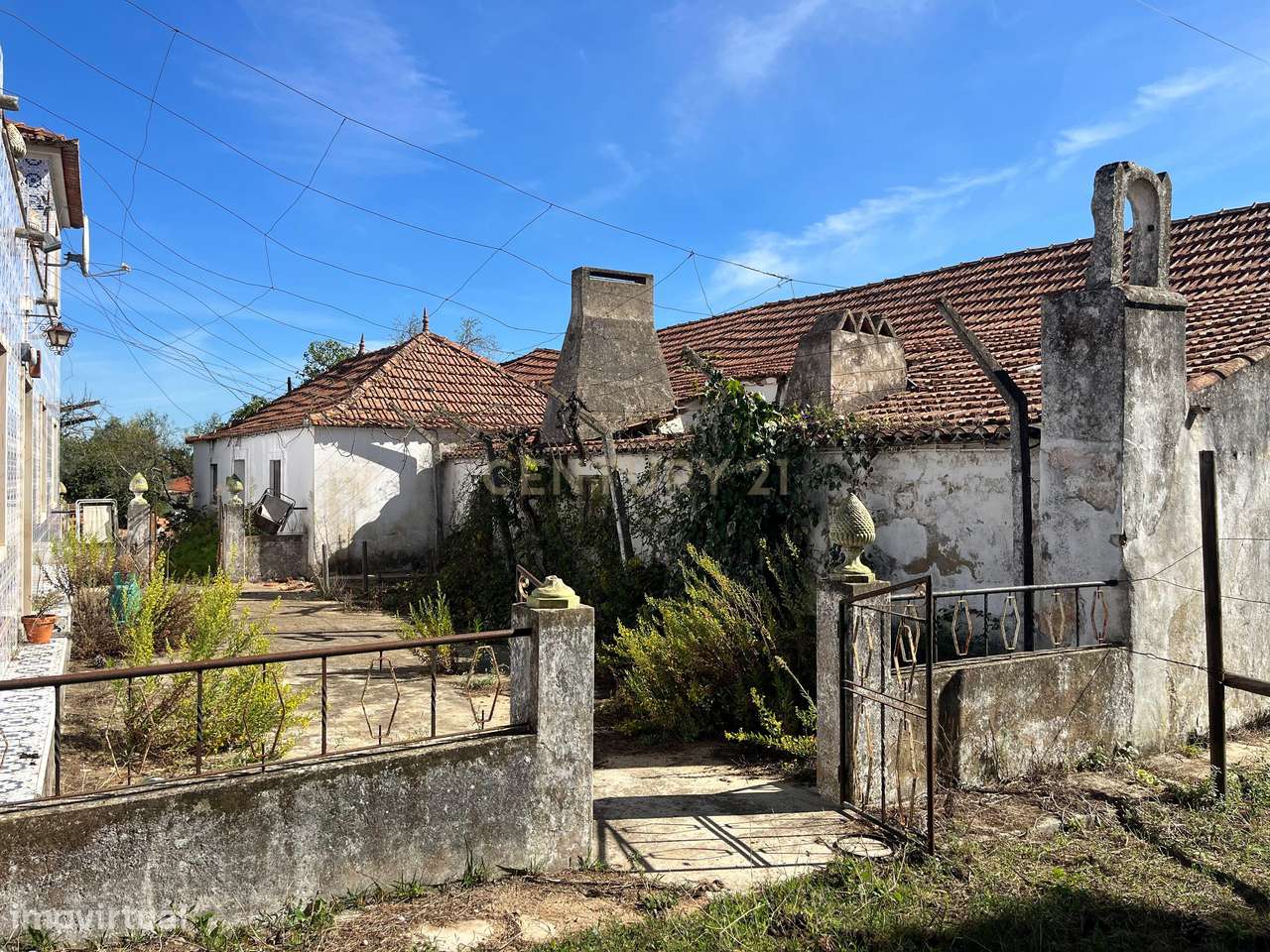Terreno Misto em Expansão, com Grande Potencial Urbanístico, em Santar - Grande imagem: 4/14