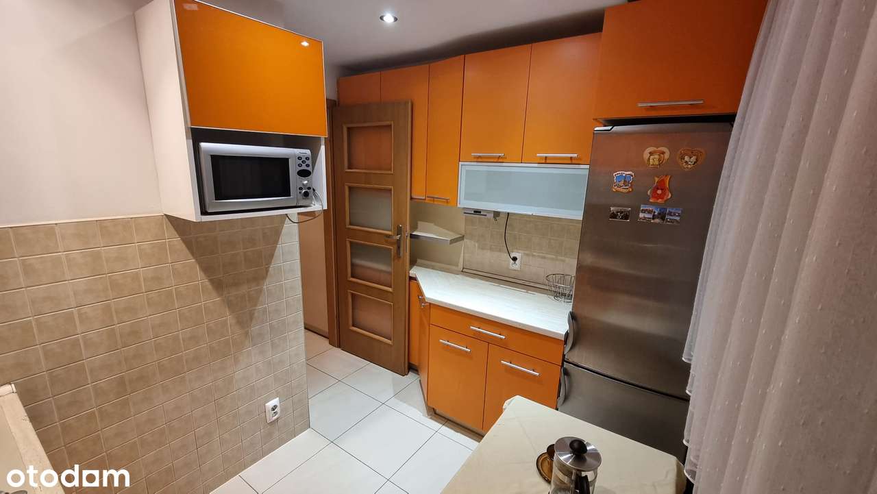 Atrakcyjne mieszkanie na 1 piętrze Os. Jana-8