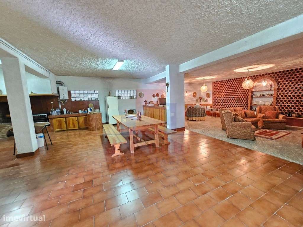 Moradia Geminada V5 - Espaço, Conforto e Qualidade de Vida em Calda...-35