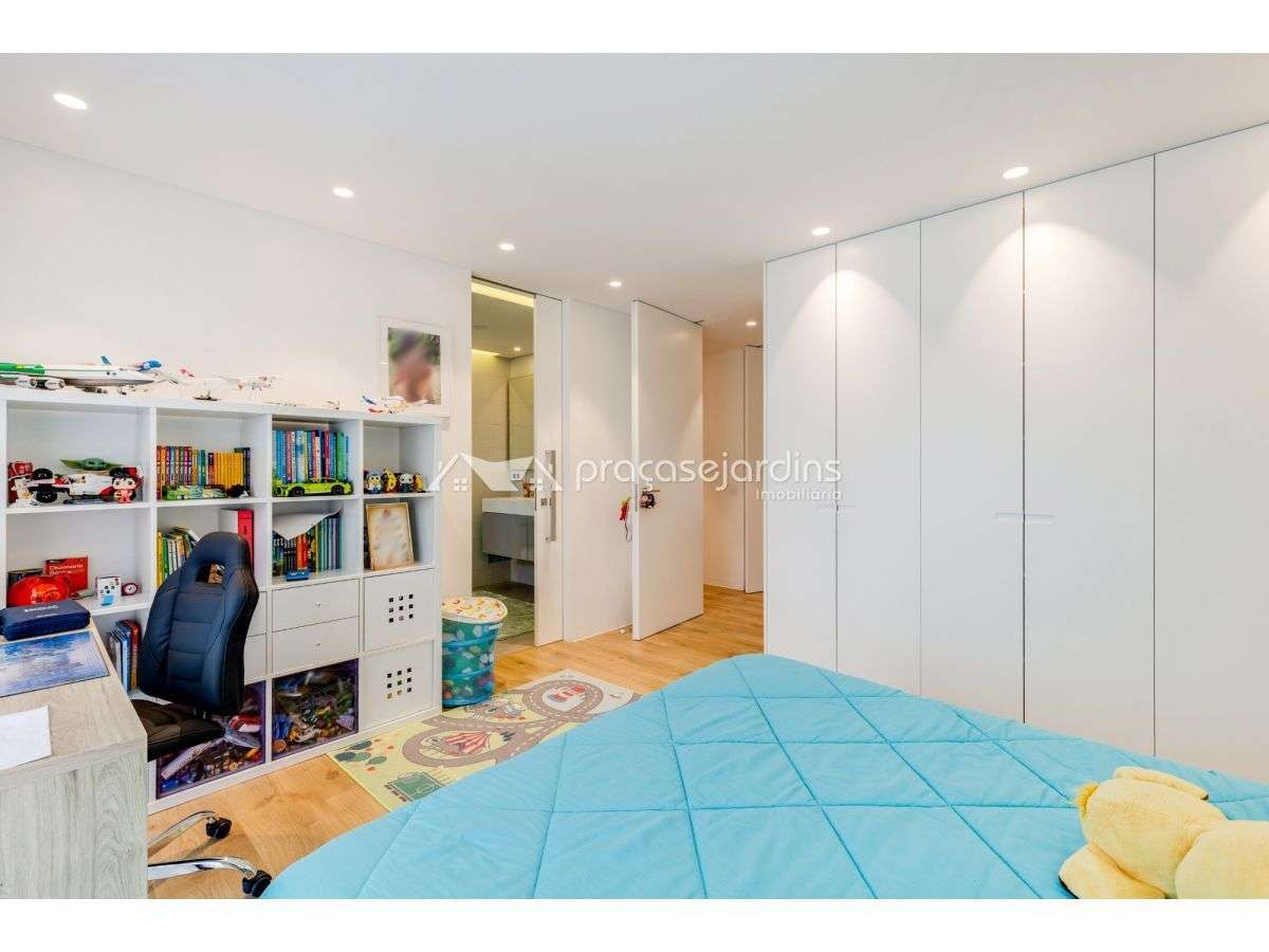 Moradia T5 Contemporânea e elevada eficiência energética – Amor, Le...-36