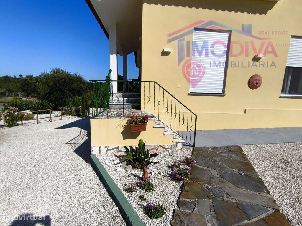 Moradia T3 recentemente renovada, com jardim em Graça, Pedrogão Grande-37