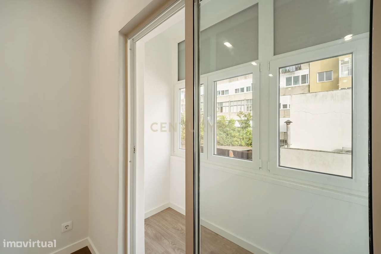 Apartamento T2 Cova da Piedade – Excelente Localização-14