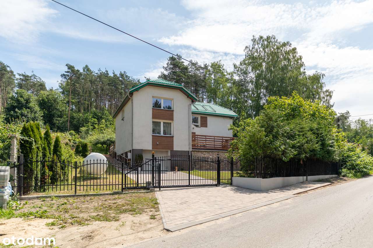 Zielona Przystań na terenie Parku Krajobrazowego Wzniesień Łódzkich :)