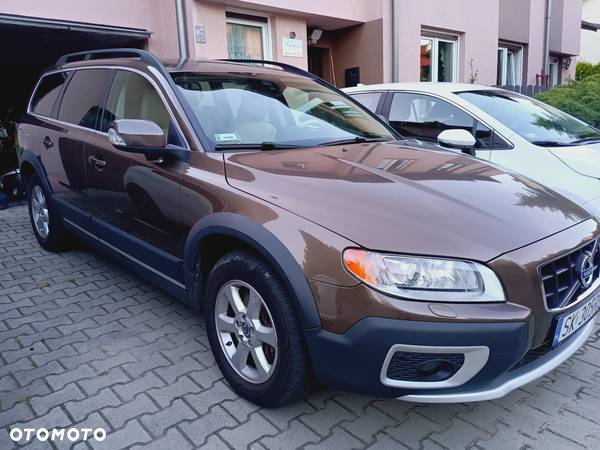 Volvo XC 70 - 4