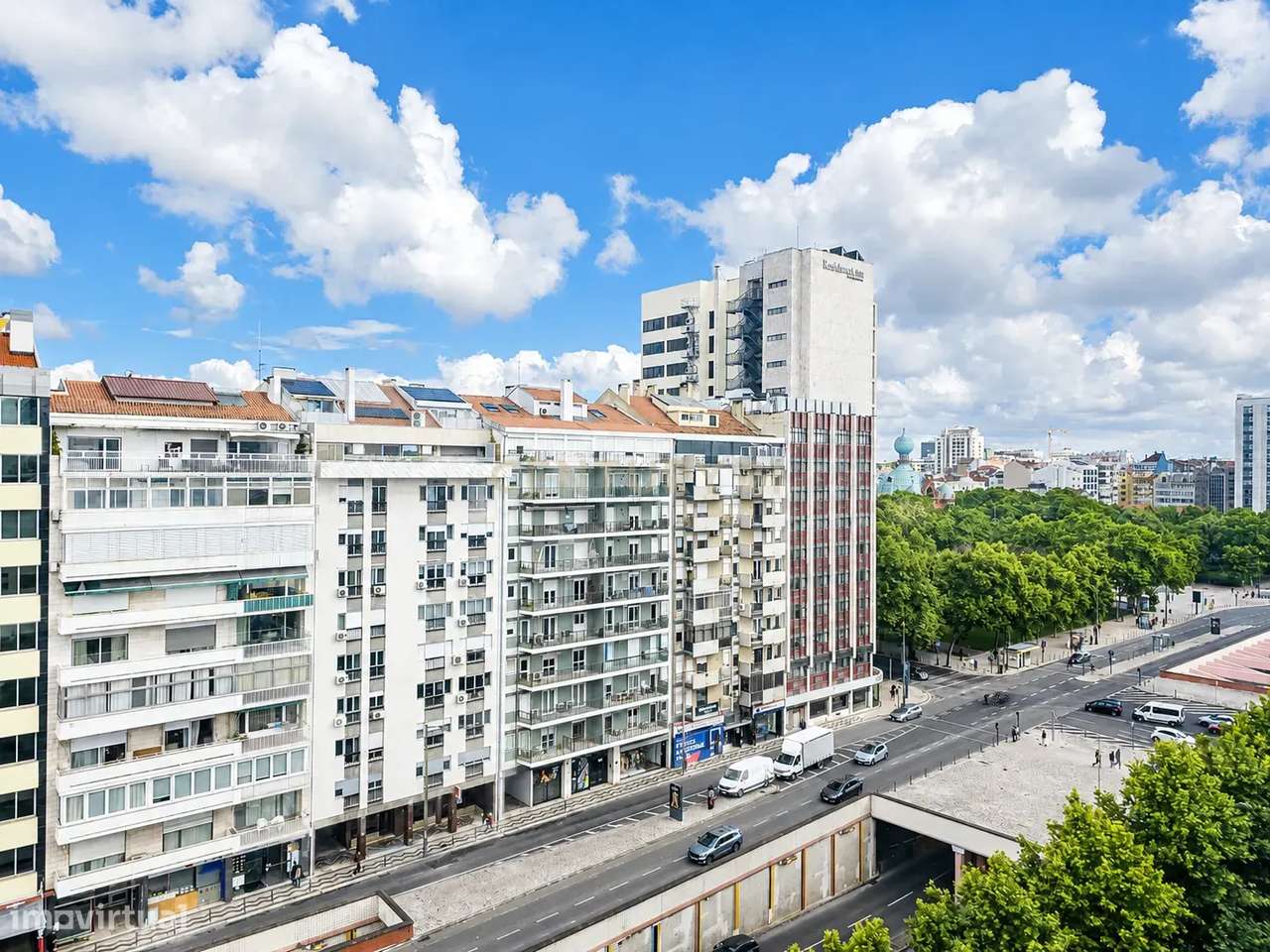 Avenida da República | Distinto Escritório Premium no Emblemático Edif-16