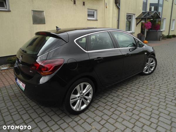 Opel Astra IV 1.7 CDTI Sport - 1