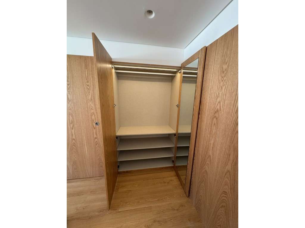 Moradia T3 com Garagem e Suite a venda na Maçã Sesimbra-43