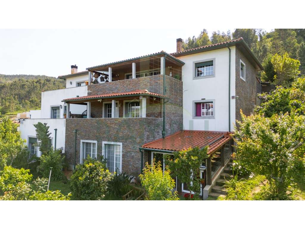 Moradia T5 com vistas magníficas para os Rios Minho e Coura! - Grande imagem: 5/60