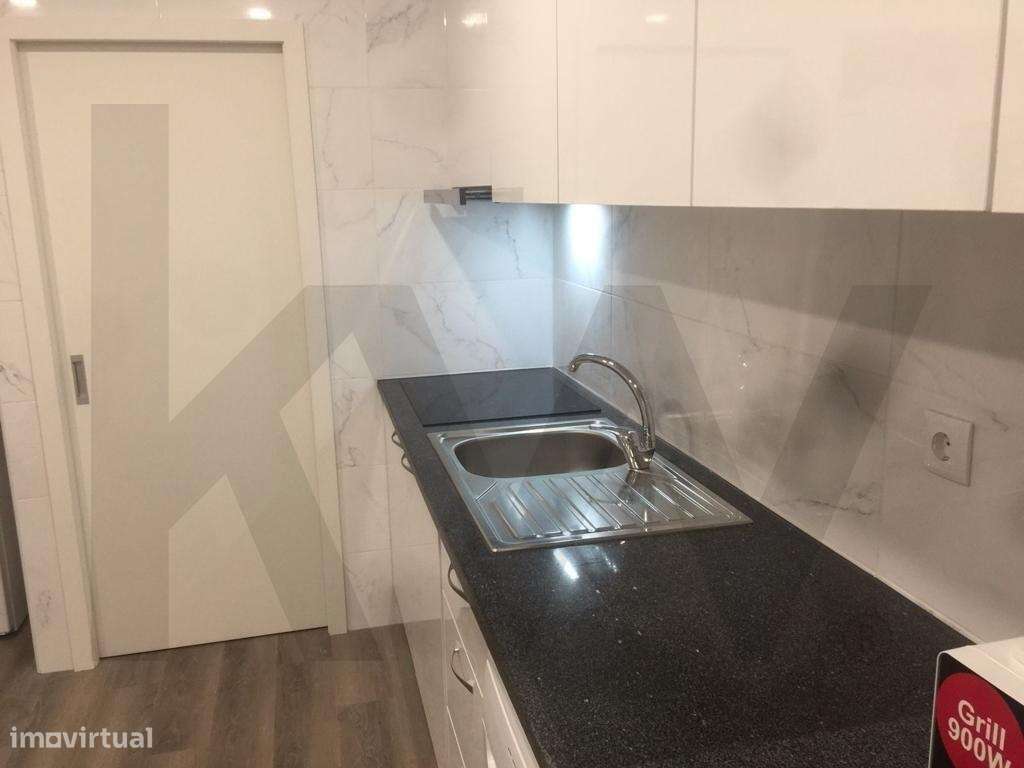 Imóvel para Investimento – Alto Potencial de Rentabilidade em Campanhã - Grande imagem: 5/34