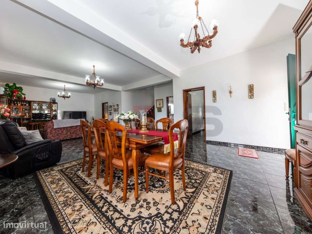 Moradia Exclusiva com Vista Mar + Terreno Urbano Independente (Fren...-21