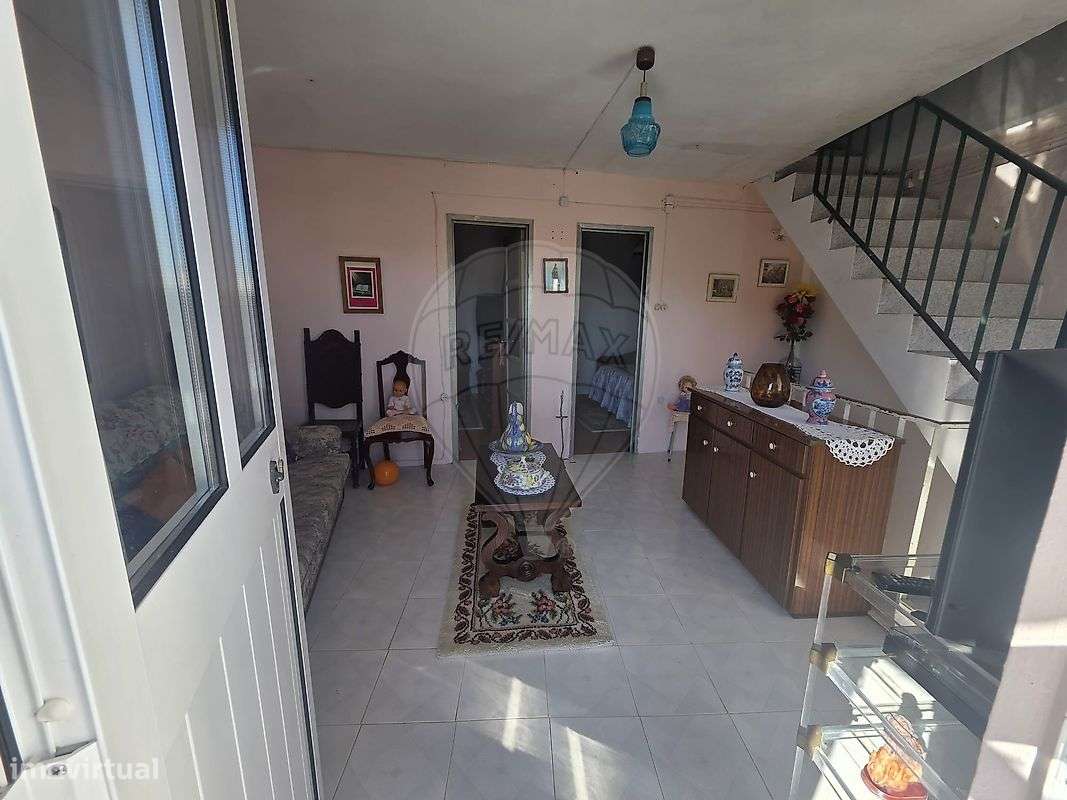 Moradia T2 para venda-8