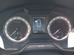 Skoda Octavia 2.0 TDI DSG Style - 6