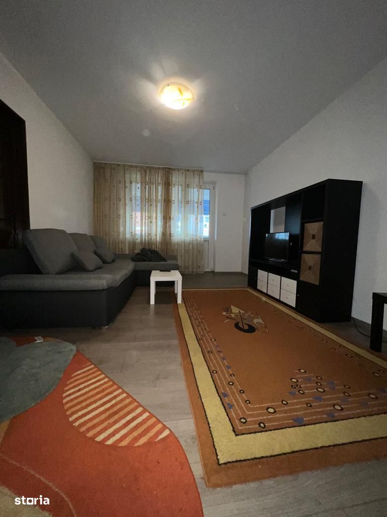 Apartament 2 camere Calea Bucuresti zona Ramada