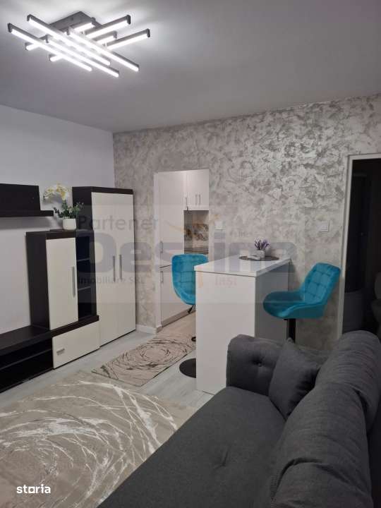 Garsoniera-complet renovata-zona Nicolina - Imagine principală: 4/10