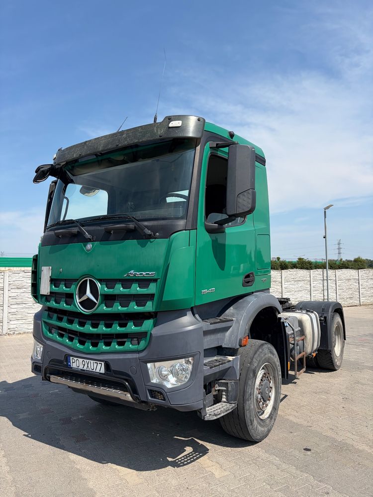 Mercedes-Benz Arocs 2016