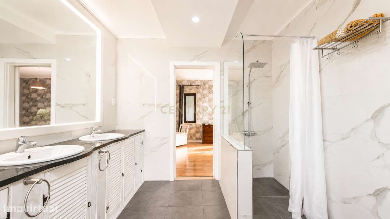 Moradia T3 em lote de 936m2 em Vila Alegre, Fernão Ferro-28