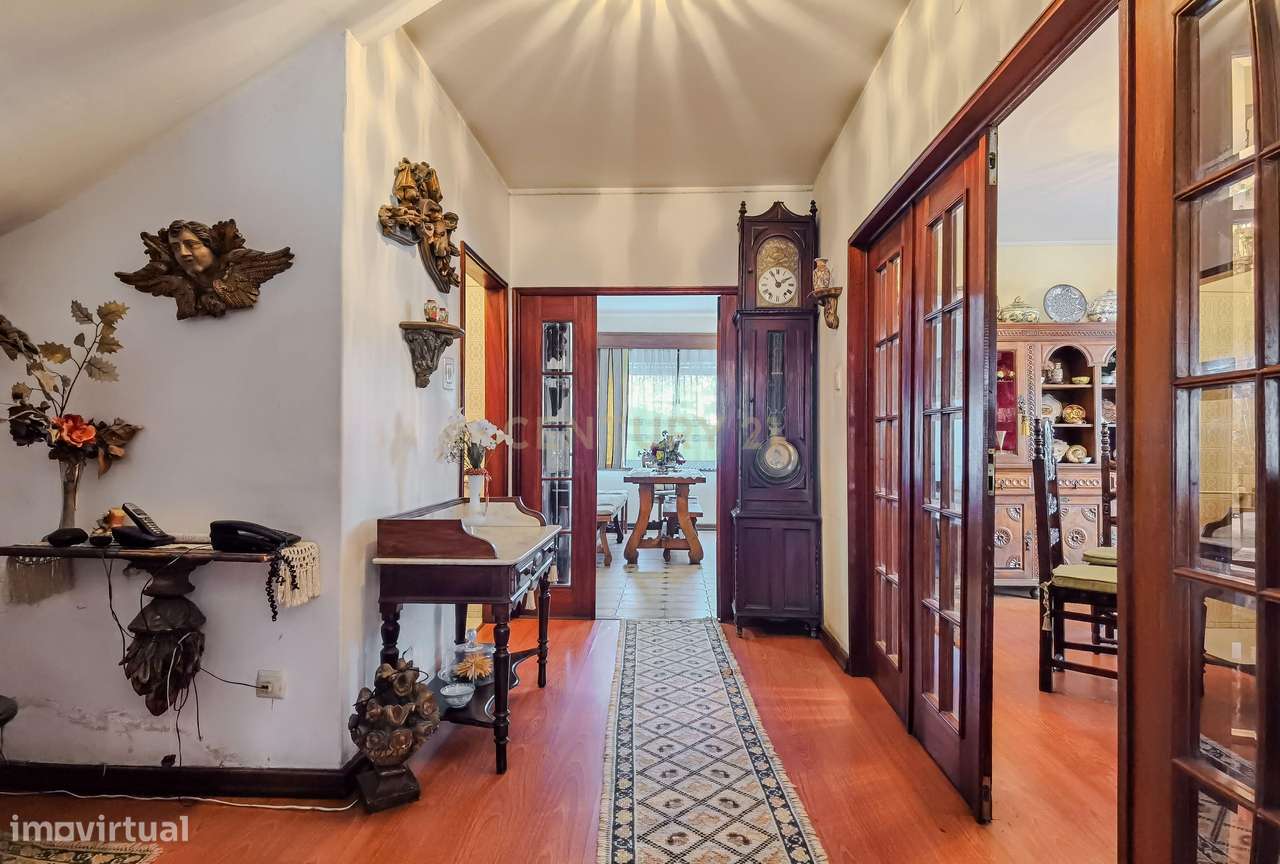 Moradia T4+1 em Pedra com Terreno de 1088m² em Pedrouços – Próxima ao - Grande imagem: 5/36