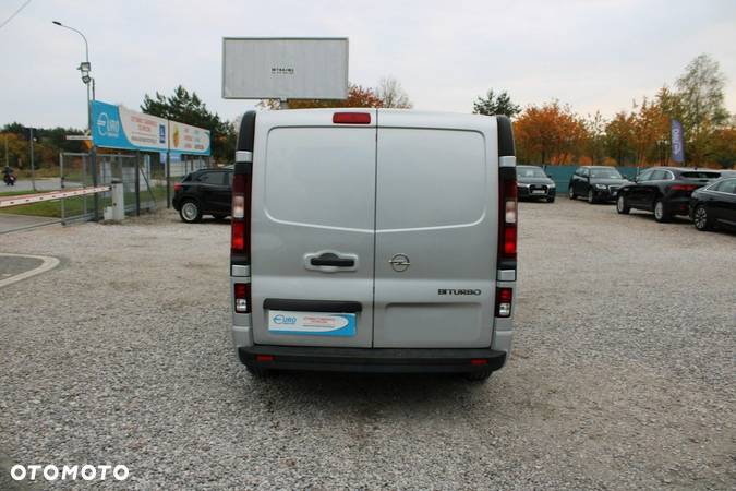 Opel Vivaro - 6