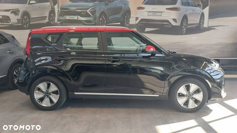 Kia Soul e-Soul 64kWh M - 4