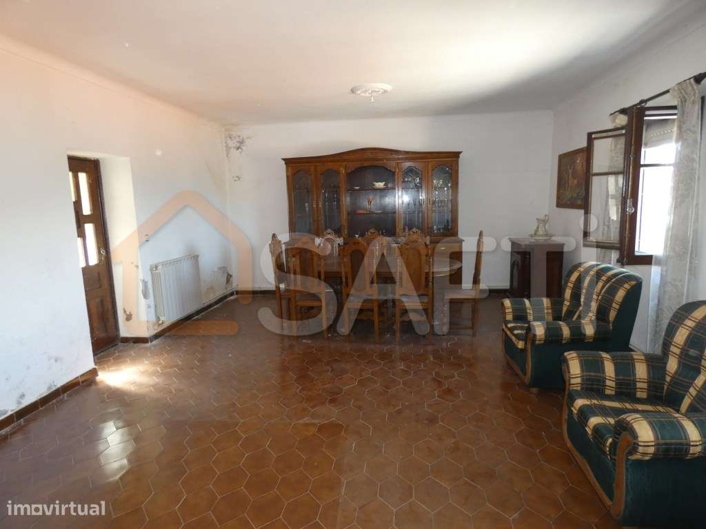 Moradia T5 na freguesia São Gregório - Grande imagem: 4/15